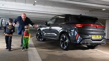 Cupra Terramar V2 long-term - Batman and Robin rear 3/4